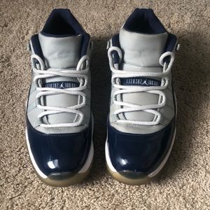 Jordan 11 Low Georgetown size 12